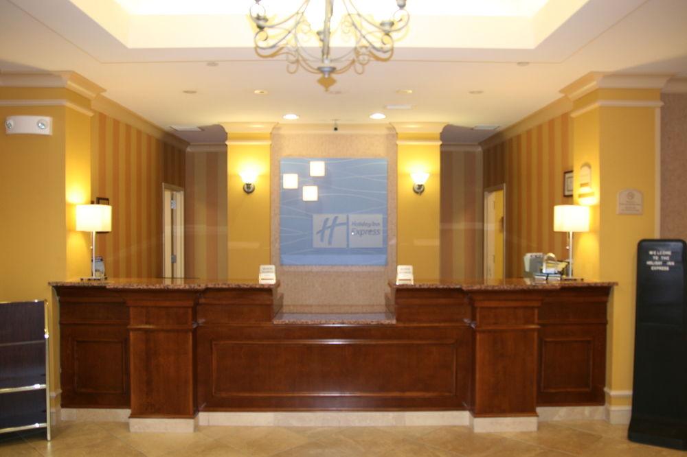 Holiday Inn Express & Suites Florence I-95 & I-20 Civic Ctr By Ihg Luaran gambar